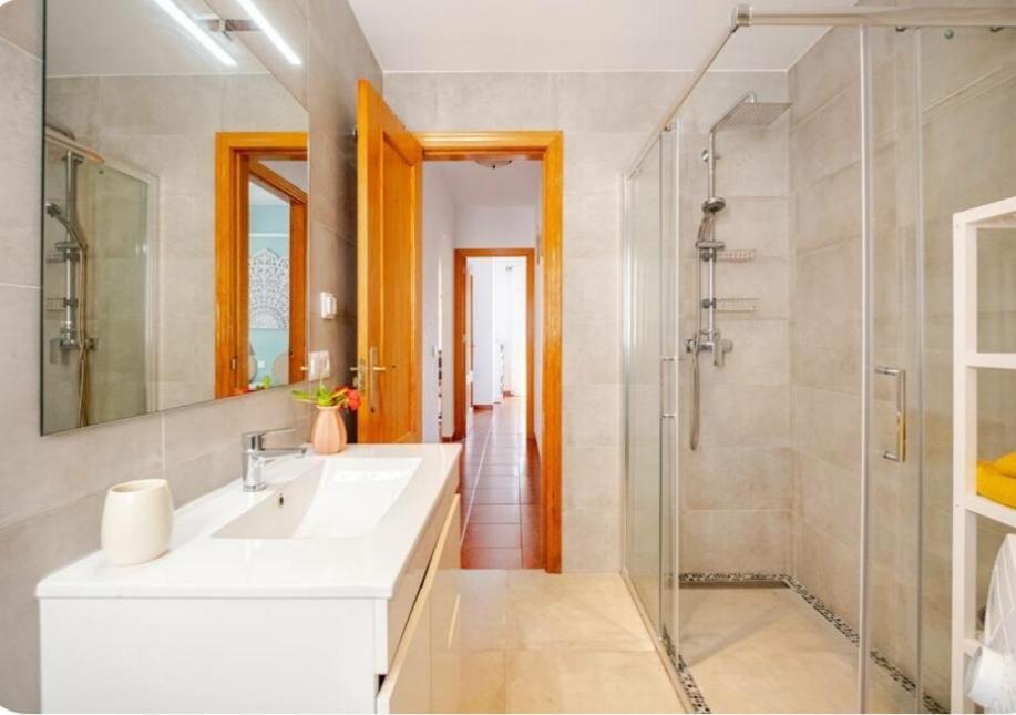 Bonito Piso A 300M De La Playa Nerja公寓 外观 照片